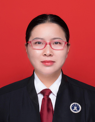 胡杨婷.jpg